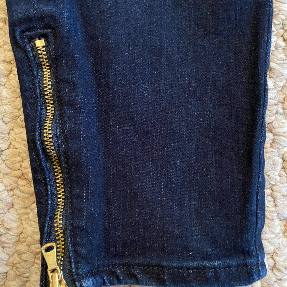 Loft Jeans - Picture 3 of 4